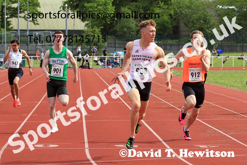 Men and Boys 100 metres, 2022 North Eastern Track and Field Champs., Middlesbrough. David T. Hewitson/Sports for All Pics